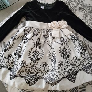 Bonnie Jean Toddler party/Christmas dress Size 2T